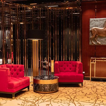 Mandarin Club House Hotell Batumi Exteriör bild