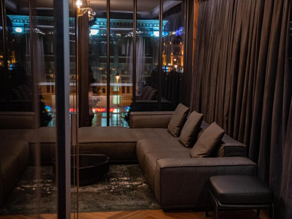 Mandarin Club House Hotell Batumi Exteriör bild